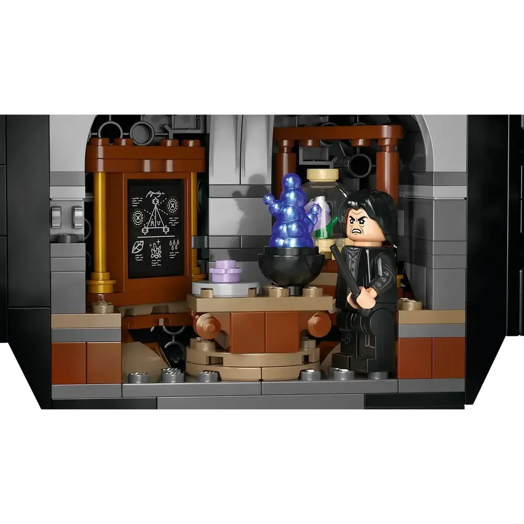 Cauldron: Secret Potions Classroom - Image 8