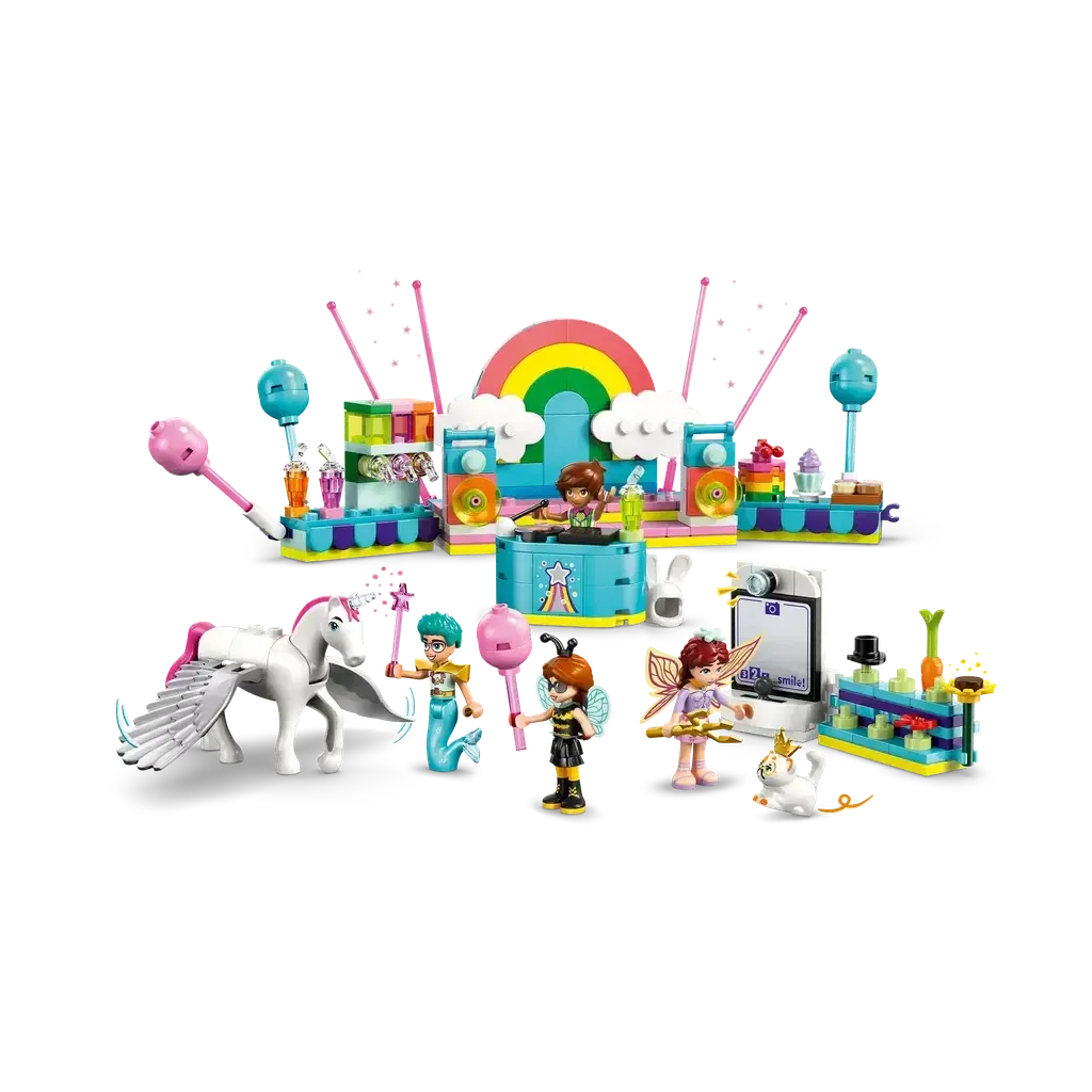 Costume Party with Unicorn & Fairy - Image 3