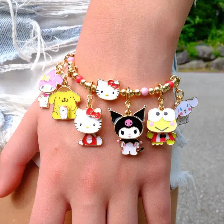 Gold Swivel Pompompurin - Image 2