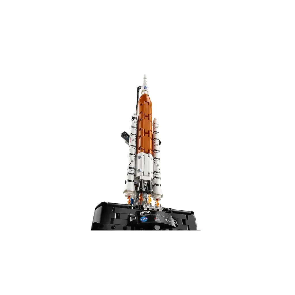 NASA Artemis Space Launch System Rocket - Image 3