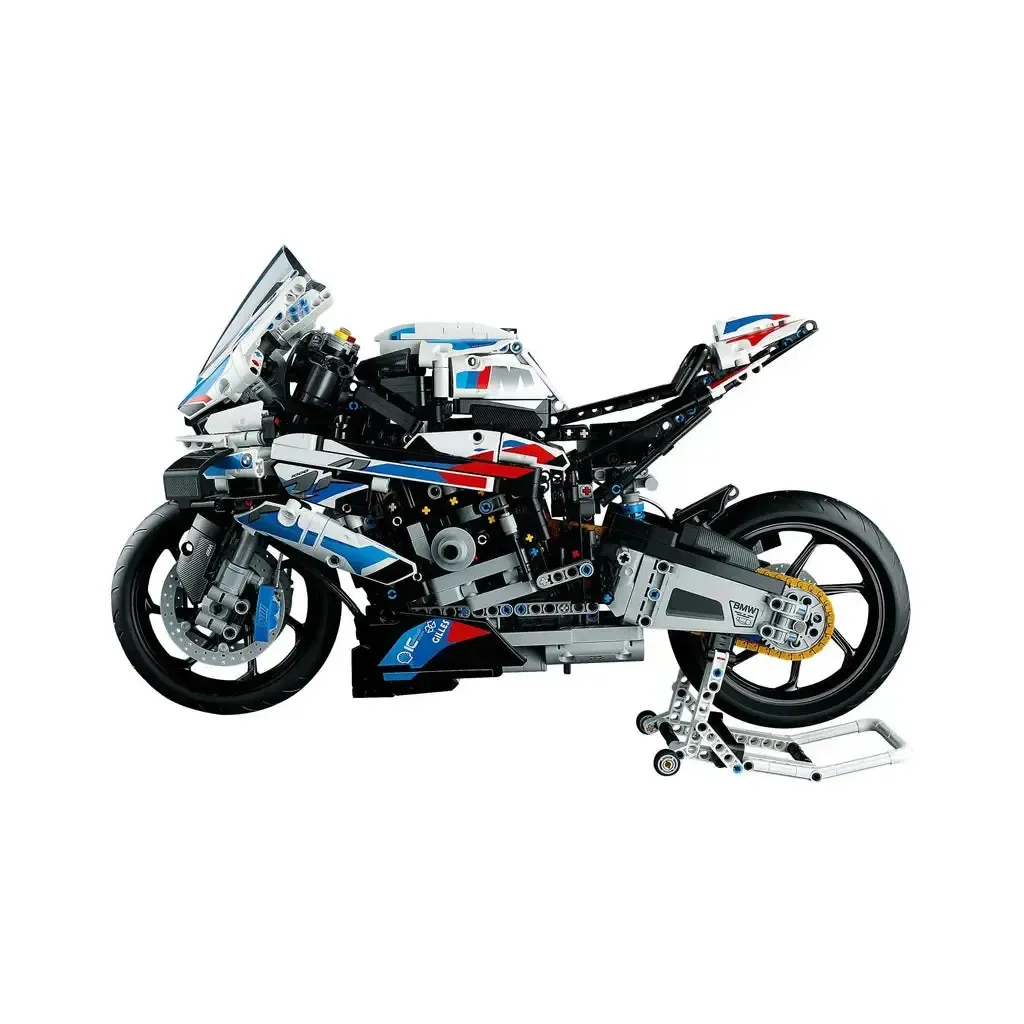BMW M 1000 RR - Image 3